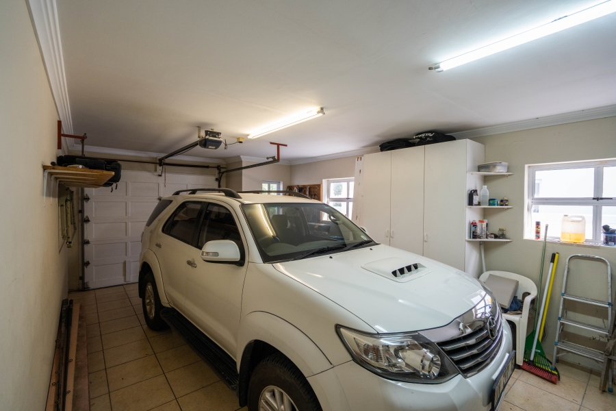 5 Bedroom Property for Sale in Royal Alfred Marina Eastern Cape